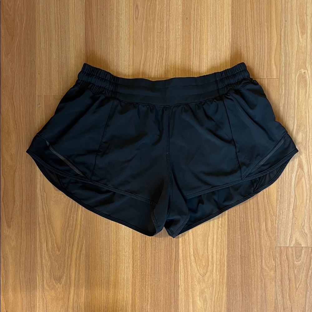 Lululemon Athletica Midnight Black Athletic Shorts Hotty Hot 2” Size 8